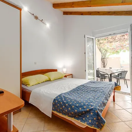 דירה 2 Bedroom Awesome In *